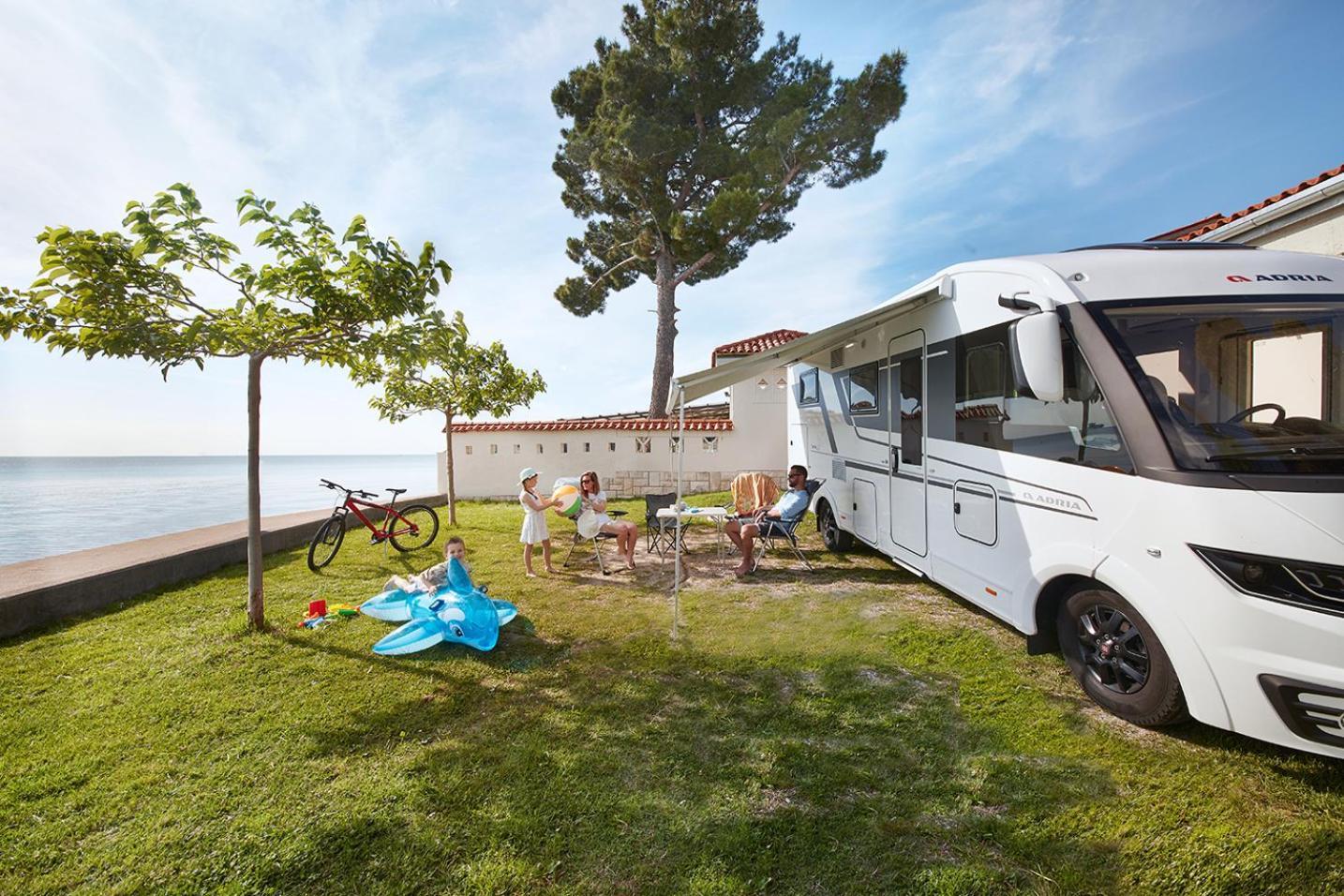 Camping Adria Ankaran - Pitches Dış mekan fotoğraf