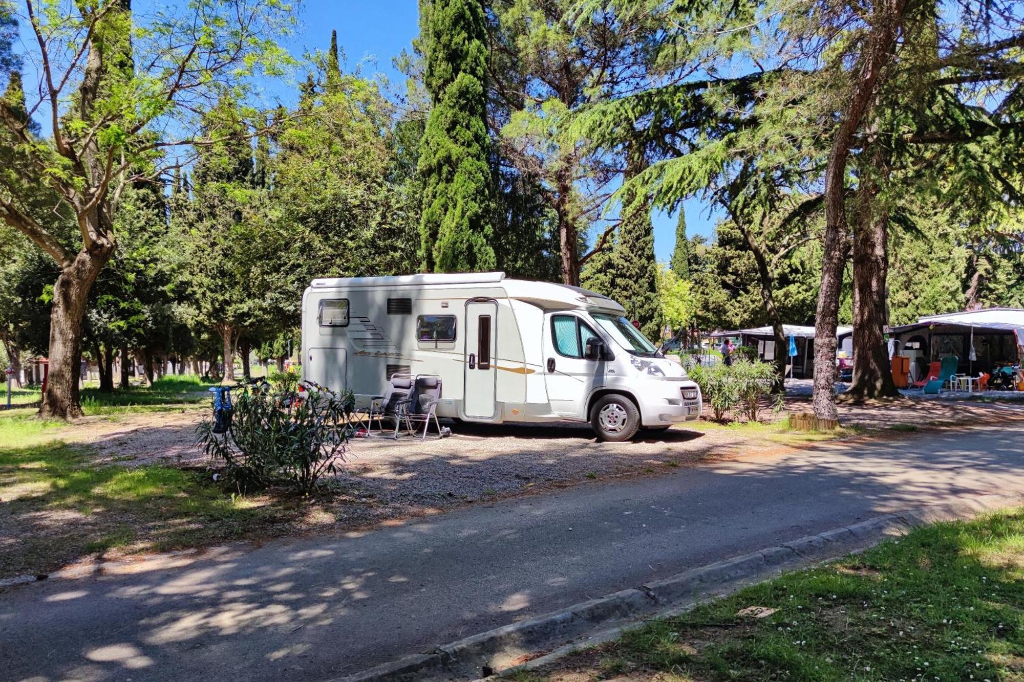 Camping Adria Ankaran - Pitches Dış mekan fotoğraf