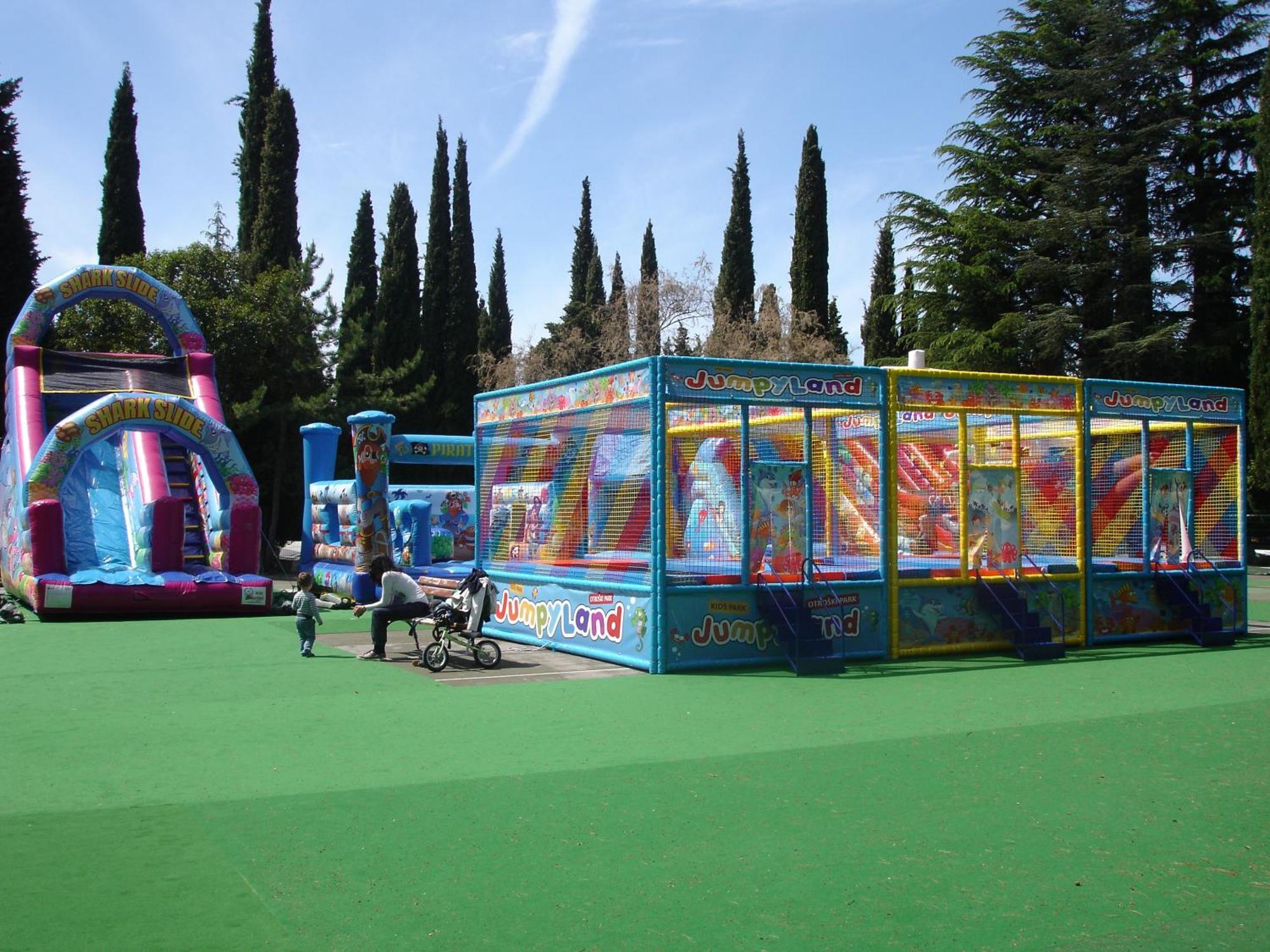 Camping Adria Ankaran - Pitches Dış mekan fotoğraf